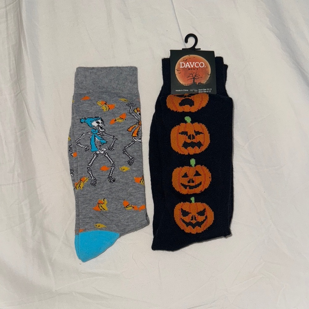 Davco Halloween Socks - Skeletons and Pumpkins